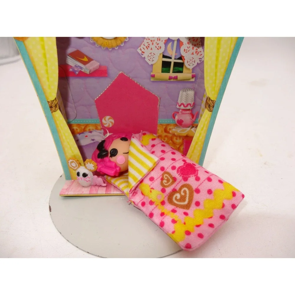 Mini Lalaloopsy Doll Playset Crumbs Sugar Cookie Bedroom House MGA Entertainment